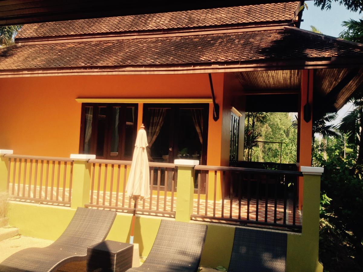 Villa Chaya Khao Lak Exterior photo